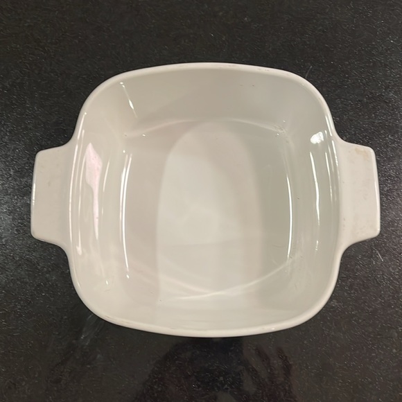 "Spice of Life" - 1.5 Quart Square Casserole with Lid - Picture 3 of 6